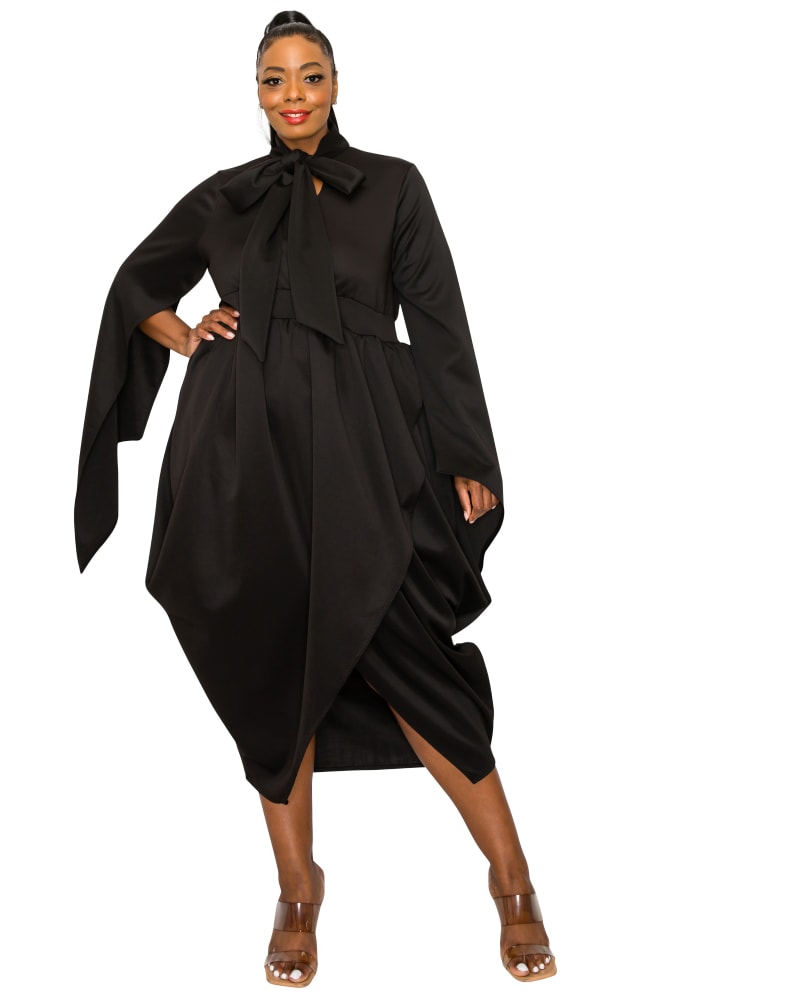 Front of a model wearing a size 1X Tina Tulip Hem Pocket Dress in Black by L I V D. | dia_product_style_image_id:297215